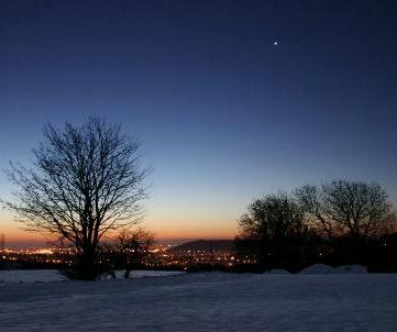 Venus, the 'Morning Star' pictured in the dawn sky during the Northern hemisphere winter of 2010 (Photo: Copyright Martin J Powell, 2010)